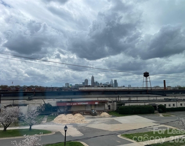 3011 Casting Street - Photo Thumbnail 4