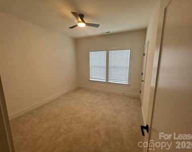 3011 Casting Street - Photo Thumbnail 15