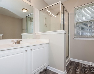 3361 Hunting Wood Court - Photo Thumbnail 12