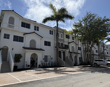 525 Bayfront Drive - Photo Thumbnail 31