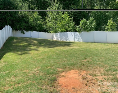 3767 Summer Haven Drive - Photo Thumbnail 3