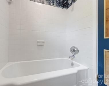 20618 Cornelius Court - Photo Thumbnail 20