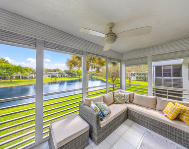 4261 W Palm Aire Drive - Photo Thumbnail 16