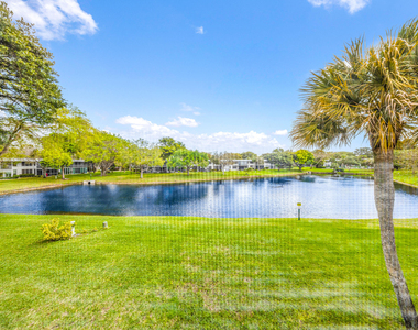 4261 W Palm Aire Drive - Photo Thumbnail 18