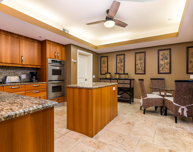2051 Se 3rd Street - Photo Thumbnail 10