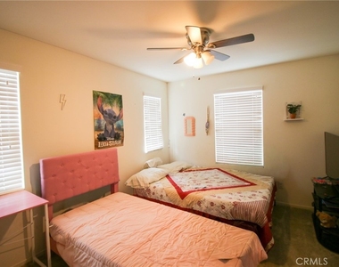 30346 Village Knoll Drive - Photo Thumbnail 9