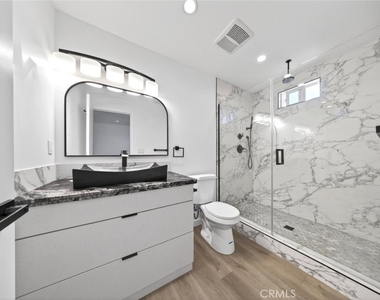 14827 Dearborn Street - Photo Thumbnail 31