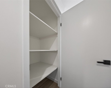 14827 Dearborn Street - Photo Thumbnail 34