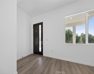 14827 Dearborn Street - Photo Thumbnail 38