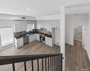 14827 Dearborn Street - Photo Thumbnail 36