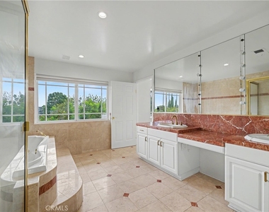 24060 Hatteras Street - Photo Thumbnail 28