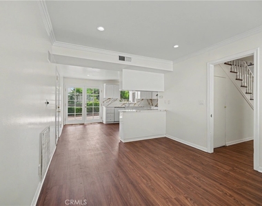 24060 Hatteras Street - Photo Thumbnail 14