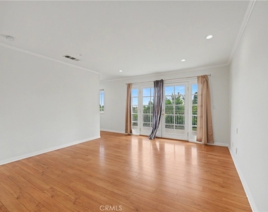 24060 Hatteras Street - Photo Thumbnail 24