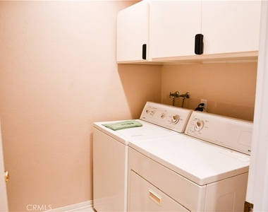 2337 E Skyline Drive - Photo Thumbnail 29