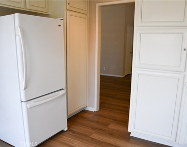 2337 E Skyline Drive - Photo Thumbnail 23