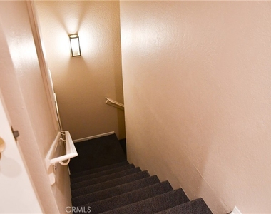 2337 E Skyline Drive - Photo Thumbnail 31