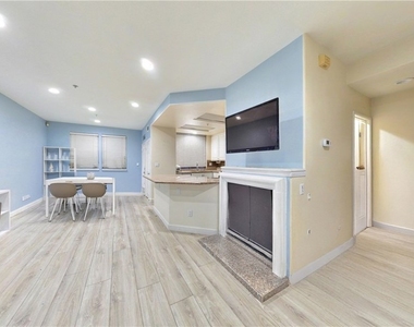332 W Summerfield - Photo Thumbnail 13