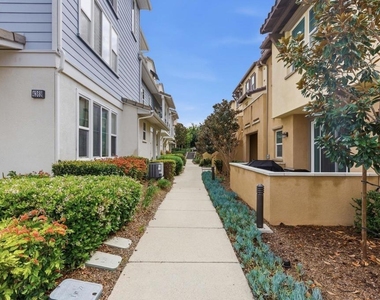 4367 Pacifica Way - Photo Thumbnail 1