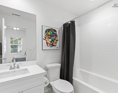 4367 Pacifica Way - Photo Thumbnail 6