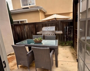 26 Bloomfield - Photo Thumbnail 9