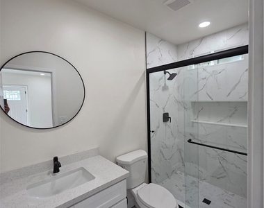 9531 Mallard Ave - Photo Thumbnail 8