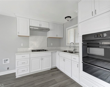 6141 Trinette - Photo Thumbnail 19