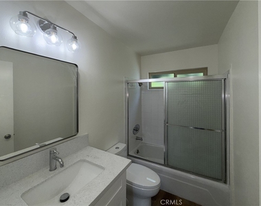 1651 Golden Gate - Photo Thumbnail 9