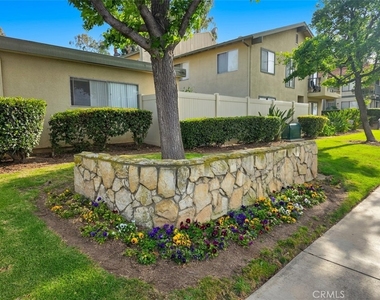 1538 Via Del Rio - Photo Thumbnail 10