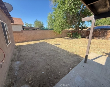 43051 Yew Street - Photo Thumbnail 14