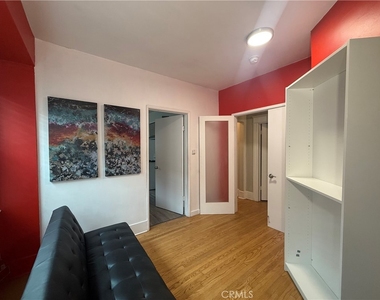 244 W 49th Street - Photo Thumbnail 12