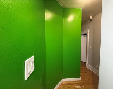 244 W 49th Street - Photo Thumbnail 27