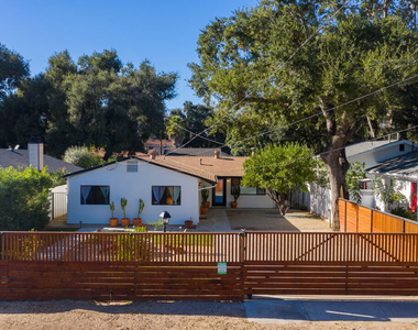 251 N Encinal Avenue - Photo Thumbnail 2