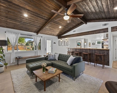 251 N Encinal Avenue - Photo Thumbnail 10