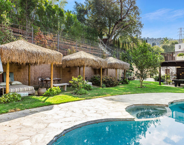 3092 Laurel Canyon Boulevard - Photo Thumbnail 22
