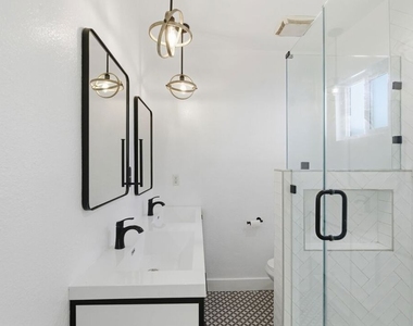 6415 Madden Avenue - Photo Thumbnail 10