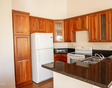 2486 Pleasant Way - Photo Thumbnail 5
