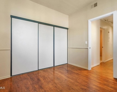 2486 Pleasant Way - Photo Thumbnail 7