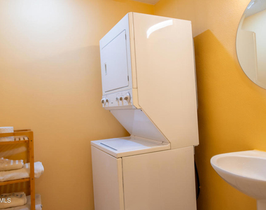 2486 Pleasant Way - Photo Thumbnail 9