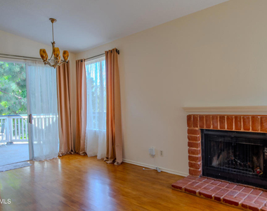 2486 Pleasant Way - Photo Thumbnail 3