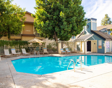 2486 Pleasant Way - Photo Thumbnail 15