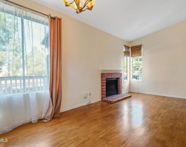 2486 Pleasant Way - Photo Thumbnail 4
