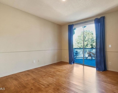 2486 Pleasant Way - Photo Thumbnail 10