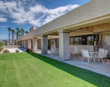709 Vista Lago Circle N - Photo Thumbnail 41