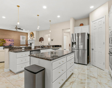 46211 Roadrunner Lane - Photo Thumbnail 10