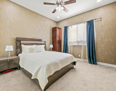 46211 Roadrunner Lane - Photo Thumbnail 22