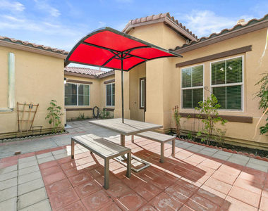 46211 Roadrunner Lane - Photo Thumbnail 2