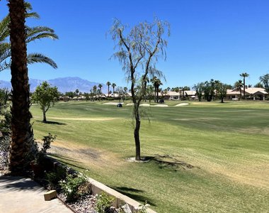 80372 Pebble Beach Drive - Photo Thumbnail 10
