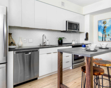 855 Brannan St - Photo Thumbnail 8
