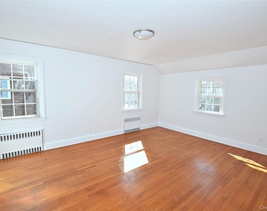 27 N Lewis - Photo Thumbnail 11