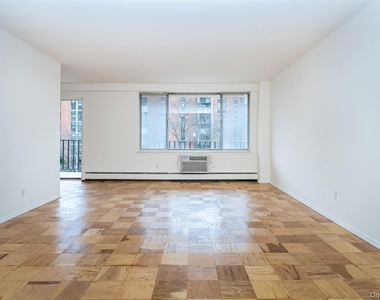125 Lake Street - Photo Thumbnail 10